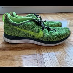 Men’s Nike Shoes Size 12